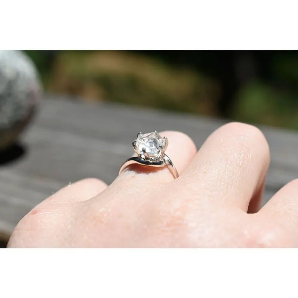 alternative raw diamond engagement rings, raw crystal size 4 5 6 7 8 8 9 10 11